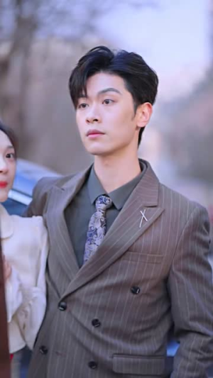 千亿总裁向我求婚了（80集）短剧抢先看