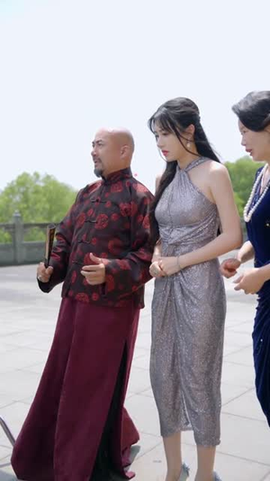 完蛋所有人都以为我是绝世高手（62集）免费观看