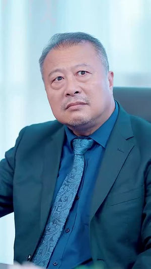 断绝关系后养女哭着叫爸爸（82集）短剧推荐上热门