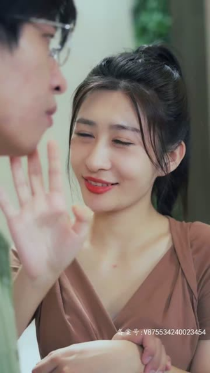 我和房东的秘密，我的美女室友，这个房客不一般（合集）超级好看的短剧
