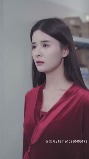穿进末世后，我与仇人同居了（71集）在线观看全集