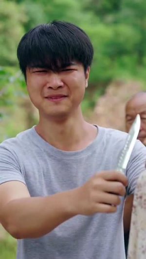 后山的女人（50集）热门短剧抢先