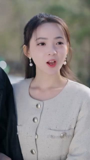 炮灰女配不当恋爱脑（80集）短剧视频分享