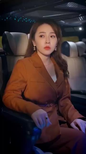 破产老妈竟是世界首富（80集）越看越好看短剧