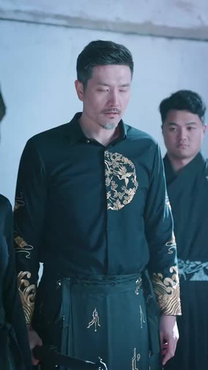 霸道医仙：从扯下女神玉佩开始（82集） 免费短剧全集看