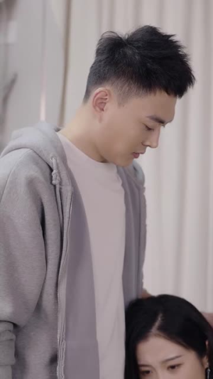 娱界掌舵人 (83集)热播短剧排行榜