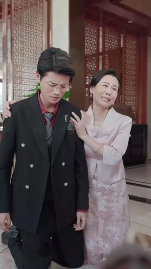 商战女王只谋权不谋爱&中秋月她只谋局不谋圆（77集）热播短剧来袭