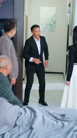 叫我杨神医 (80集) 短剧免费分享