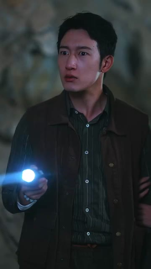 诡眼鉴宝师(89集) 诡眼鉴宝师(89集)分享好看的短剧