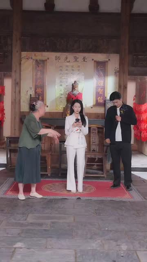 村妻扶我凌云志(80集) 村妻扶我凌云志(80集)热门了短剧