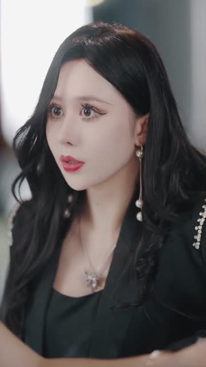 年上月光之姐姐的专属骑士(68集) 年上月光之姐姐的专属骑士(68集)最新上映的短剧