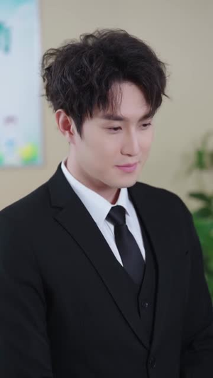 退退退这个保镖不对劲(67集) 退退退这个保镖不对劲(67集)热门短剧排行榜