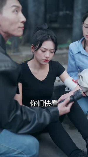 天降师姐团，我成幕后大佬（80集）好看吗