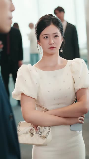 他护着师妹,温小姐果断退场(63集) 他护着师妹,温小姐果断退场(63集)短剧推荐上热门