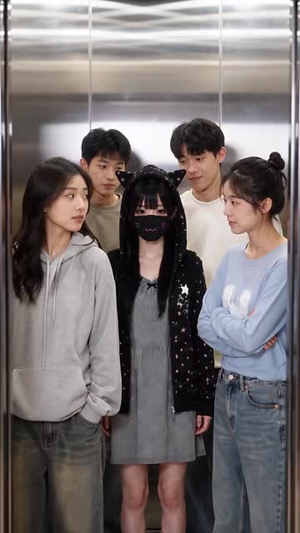 变美系统:我靠游戏惊艳全网(93集) 变美系统:我靠游戏惊艳全网(93集)无需充值尽情看