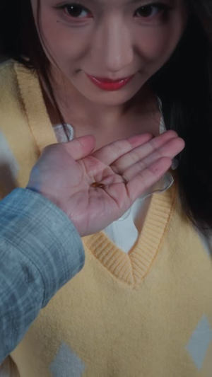 好兄弟竟是清冷校花(76集) 好兄弟竟是清冷校花(76集)无需会员轻松看