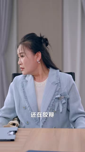 中年被裁后，我拿下总裁弟弟2：隐婚归来（69集）精彩热门短剧