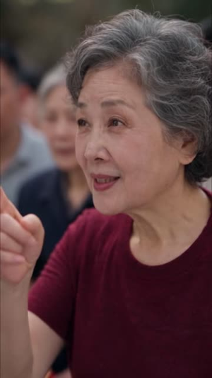 免费接送邻居孩子2年（66 集）太好看了短剧