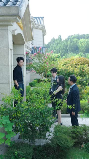 未婚妻取消婚约,我当场笑出了声(75 集) 未婚妻取消婚约,我当场笑出了声(75 集)亿万短剧抢先看