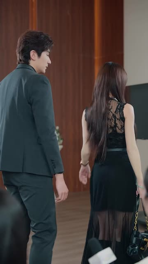 我选择契约爱人，她后悔了（46 集）无需会员免费看