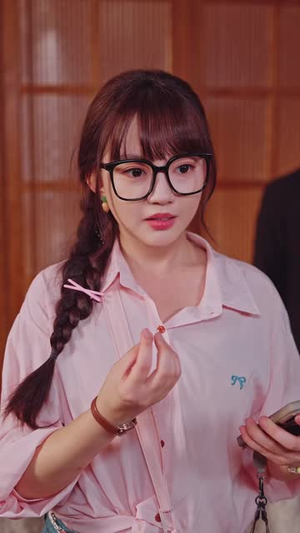 怪力少女遇上自闭总裁（59 集）虐渣太爽了