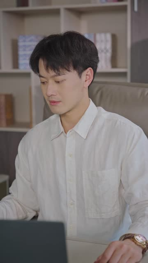 洪水夜我重生翻盘(83 集) 洪水夜我重生翻盘(83 集)短剧演员
