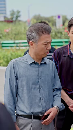 别在高速路上惹老实人（77 集）女频短剧