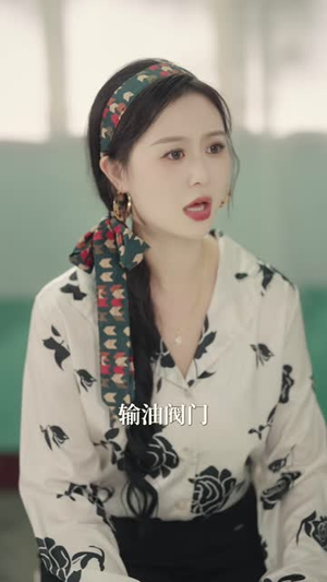 重回80:我用杀猪刀守护闺蜜(60 集) 重回80:我用杀猪刀守护闺蜜(60 集)刑侦短剧