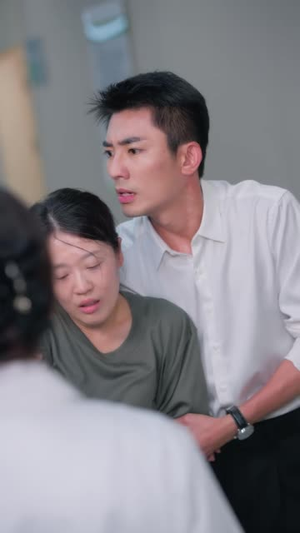 高冷总裁的专职司机(72 集) 高冷总裁的专职司机(72 集)免VIP