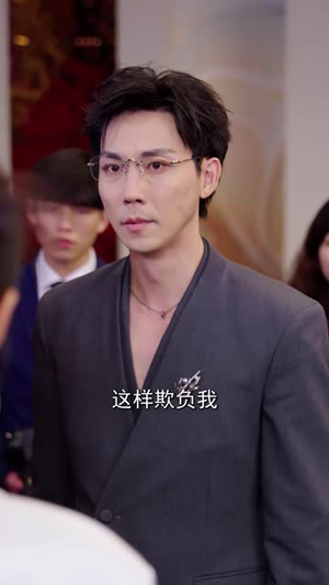 给白月光装婚房,未婚夫当场塌房&我两百万装婚房,温居宴上他慌了(57 集) 给白月光装婚房,未婚夫当场塌房&我两百万装婚房,温居宴上他慌了(57 集)太甜了