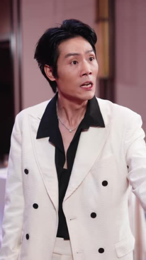 枭雄归来，各位大佬都慌了（101 集）种田短剧